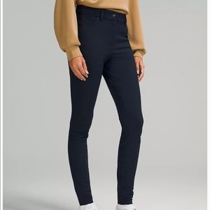 Lululemon City Sleek Slim Fit five pocket high rise pants size 30 in Navy